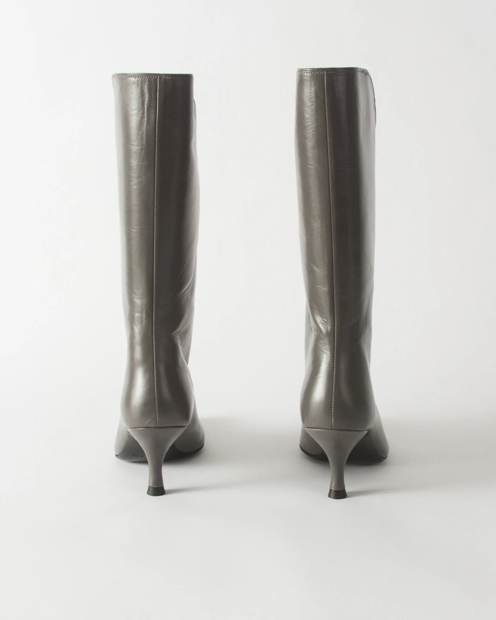 Curved Boot Leather Ematite - Image 3