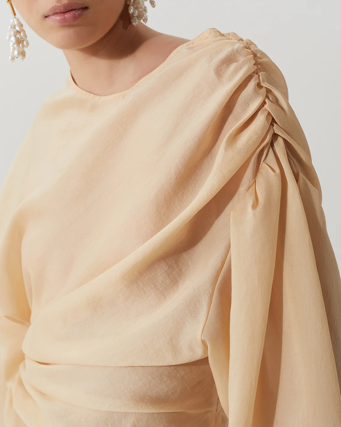 Ebba Top Tencel Blend Tan - Image 4