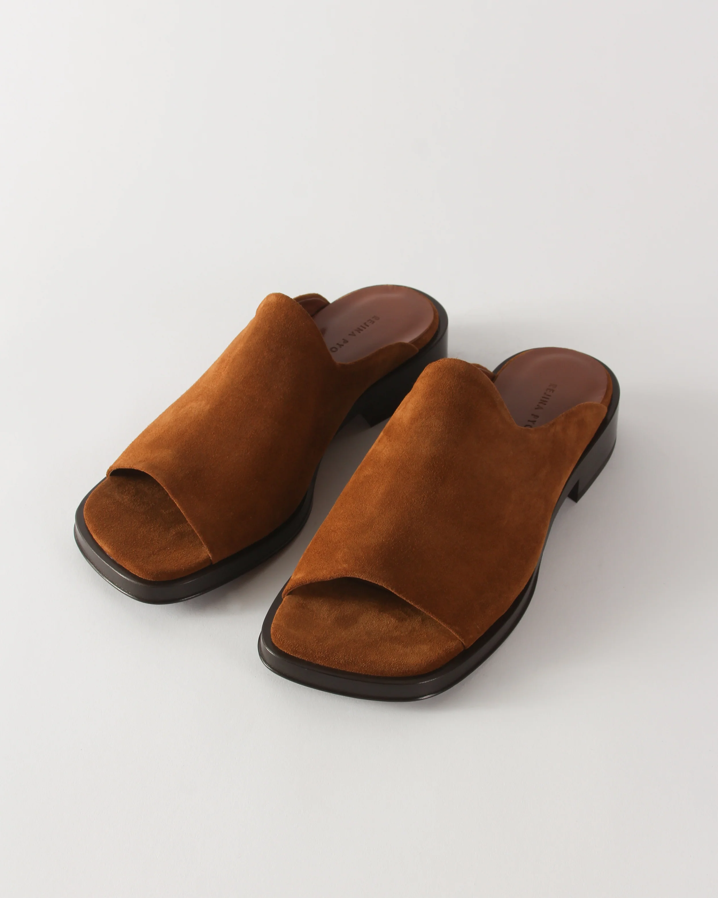 Flat Mule Suede Tan - Image 3