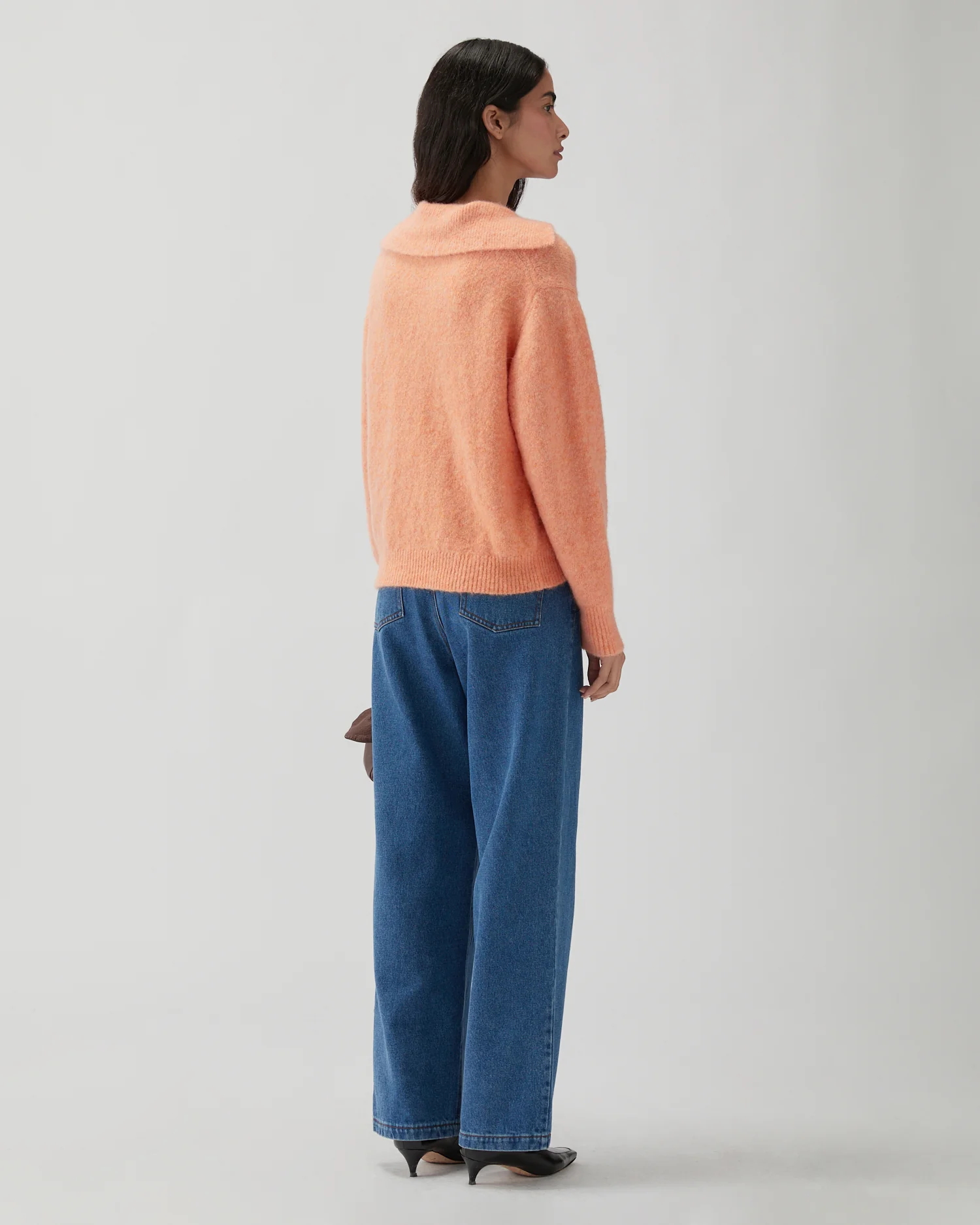 Sandy Sweater Alpaca Peach - Image 3