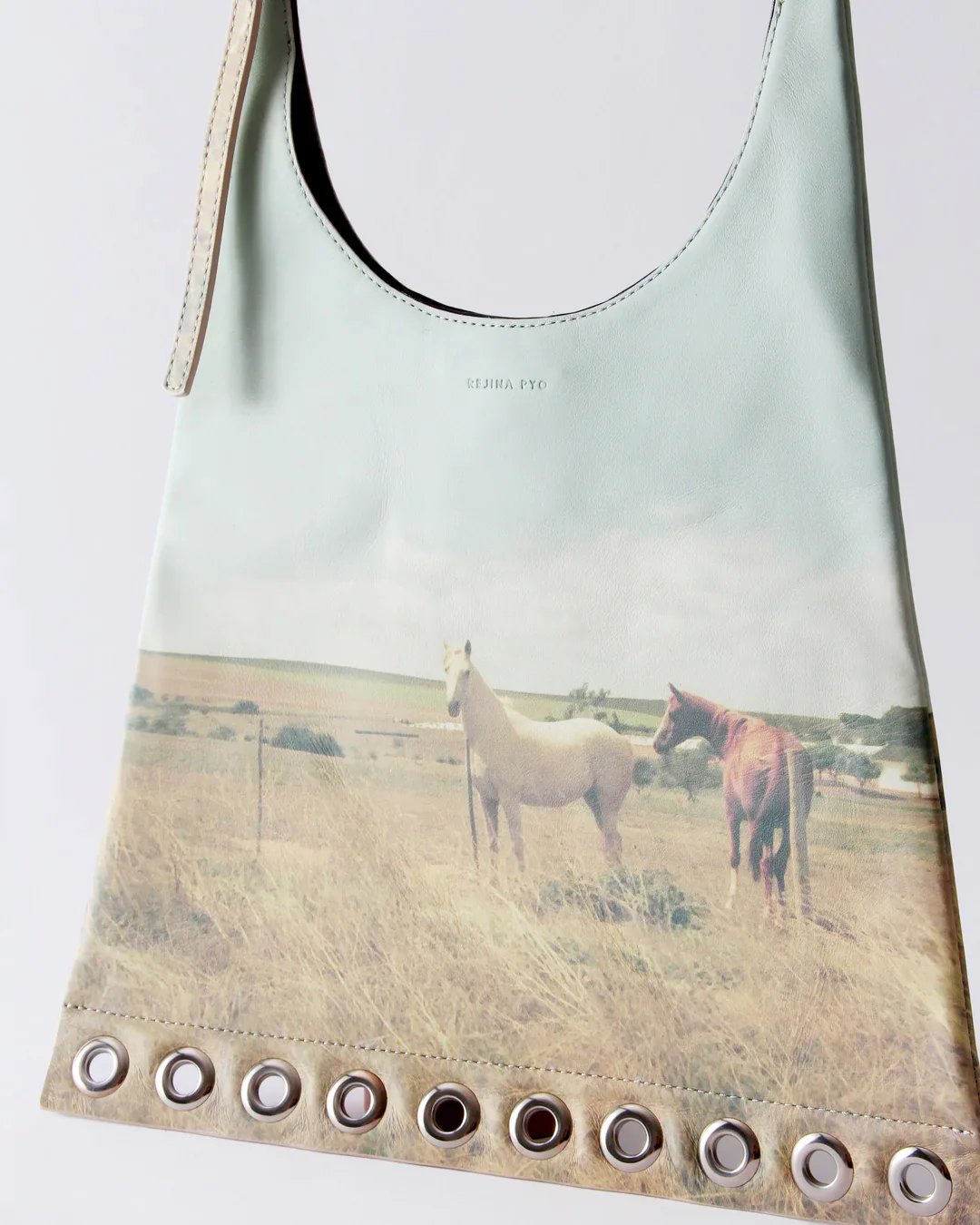 Sierra Bag Print Horse - Image 3